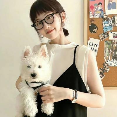 封闭女子监狱 海报