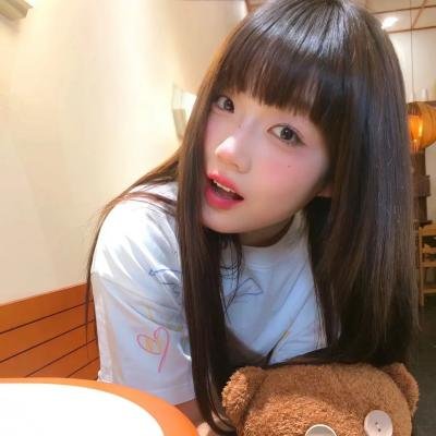 彩云妃子 海报